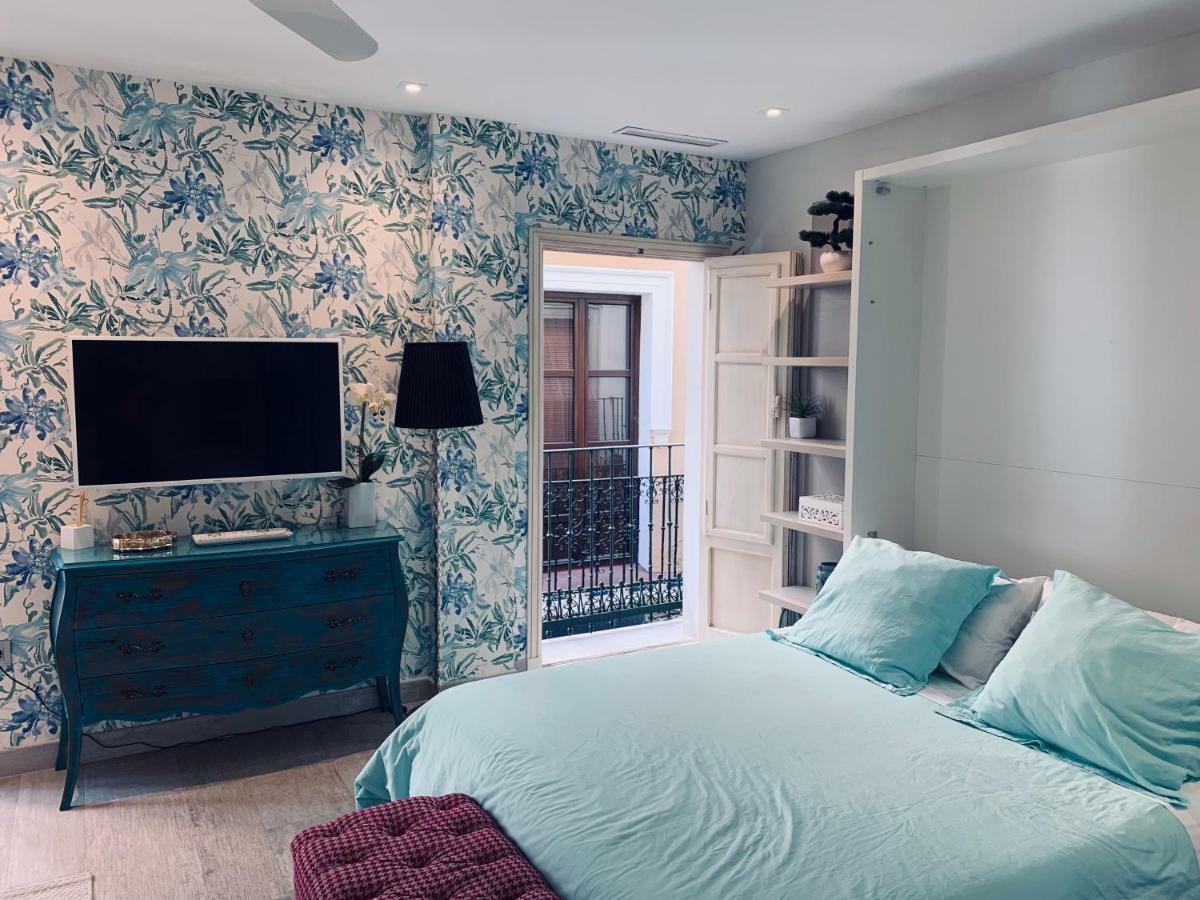 Appartement Cathedral Studio, Luxury In Cathedral Area, Parking Optional Séville