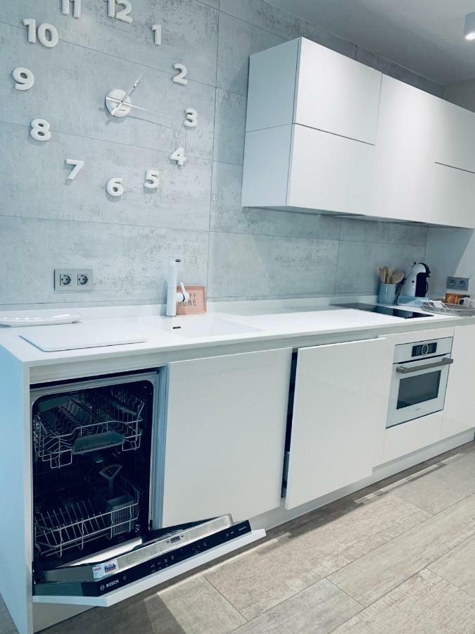 Cathedral Studio, Luxury In Cathedral Area, Parking Optional Appartement *