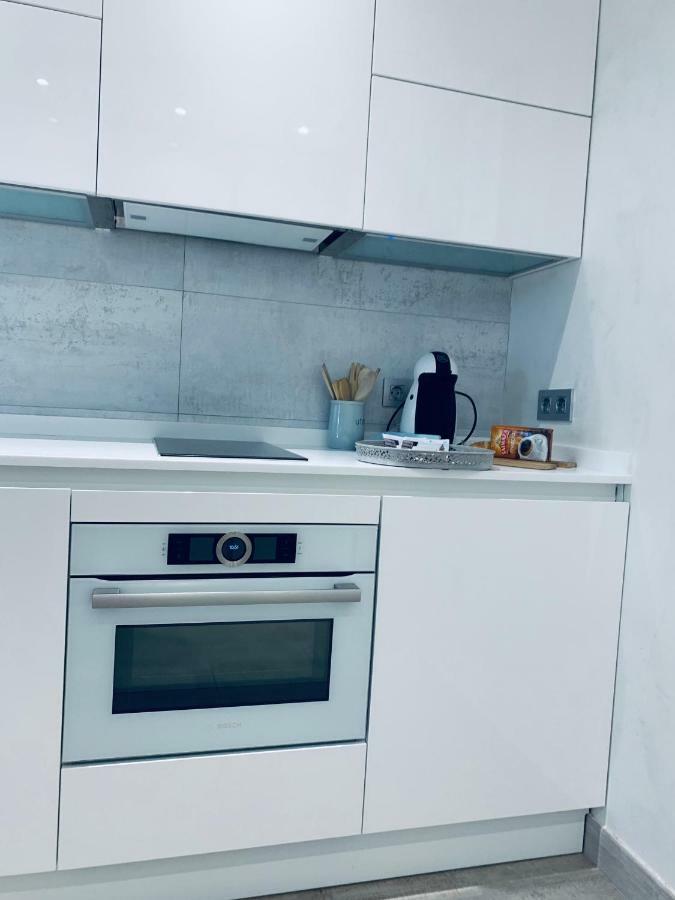 Appartement Cathedral Studio, Luxury In Cathedral Area, Parking Optional Séville